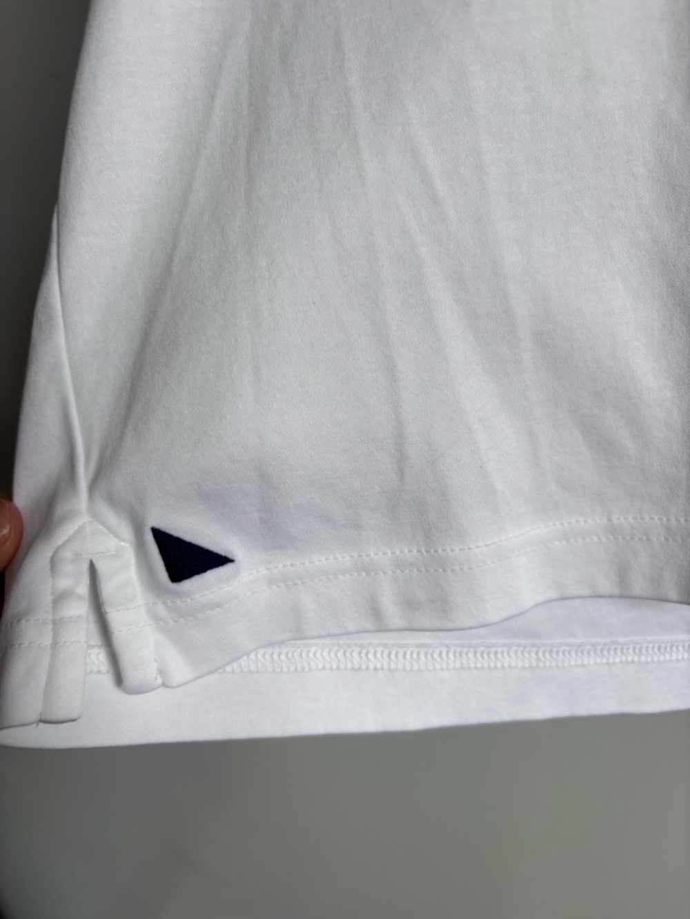 UNTUCKit Men's White Performance Polo - Picture 3 of 8